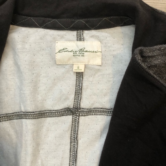 Eddie Bauer, throw on cardigan, size small Excellent condition - Picture 3 of 6